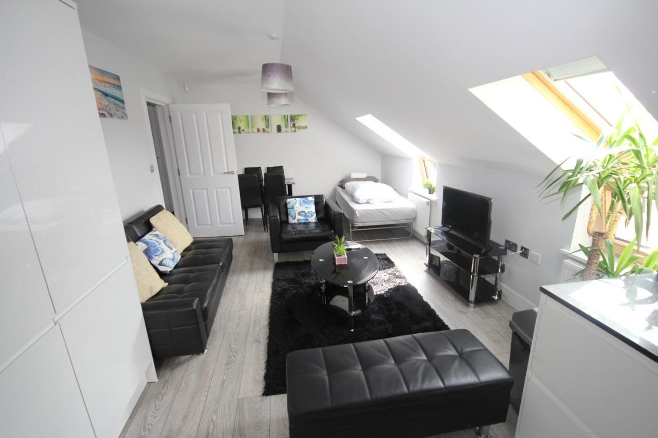 Holden Court Apartments - Apt 6 West Drayton  Εξωτερικό φωτογραφία