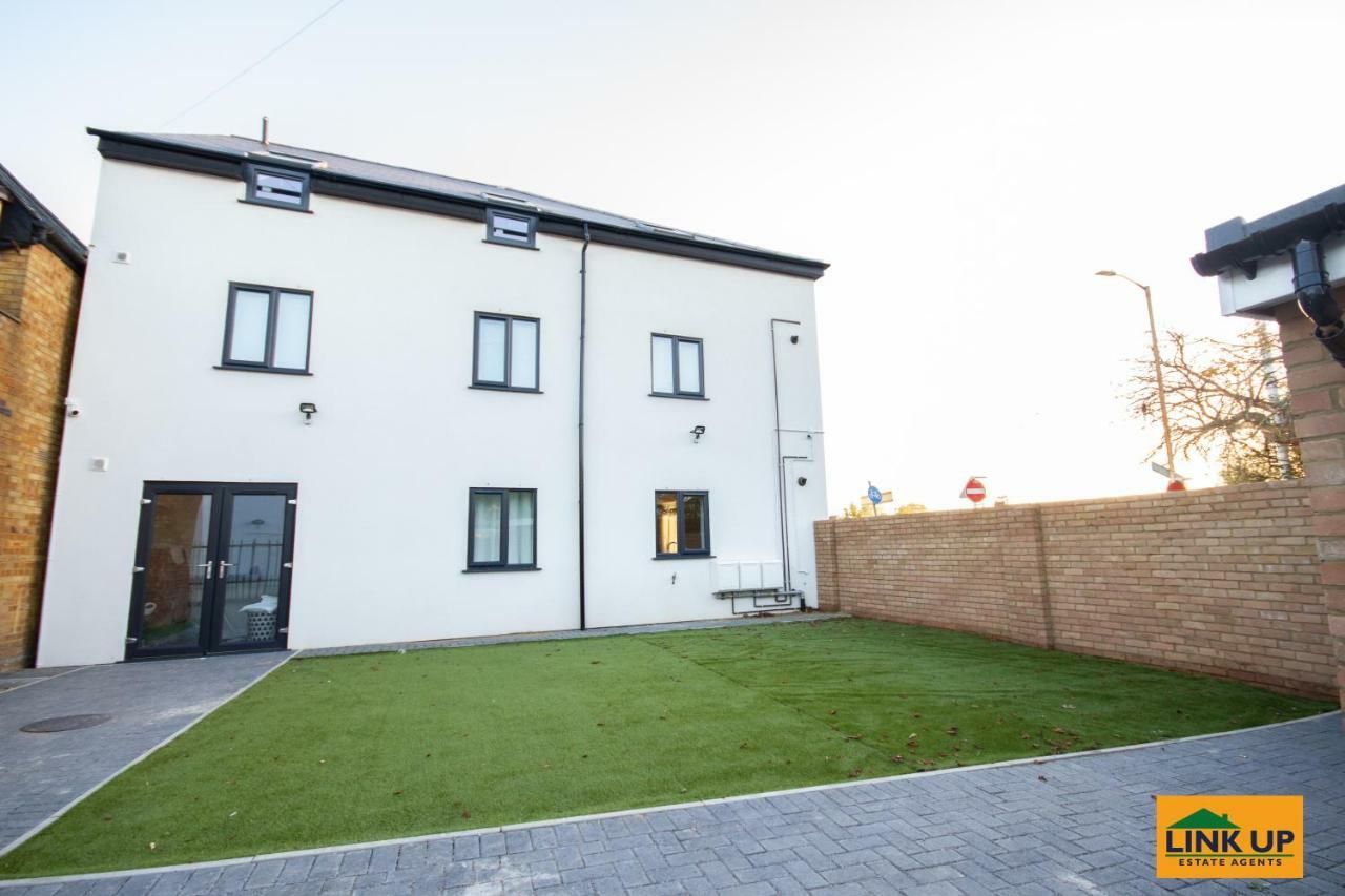 Holden Court Apartments - Apt 6 West Drayton  Εξωτερικό φωτογραφία